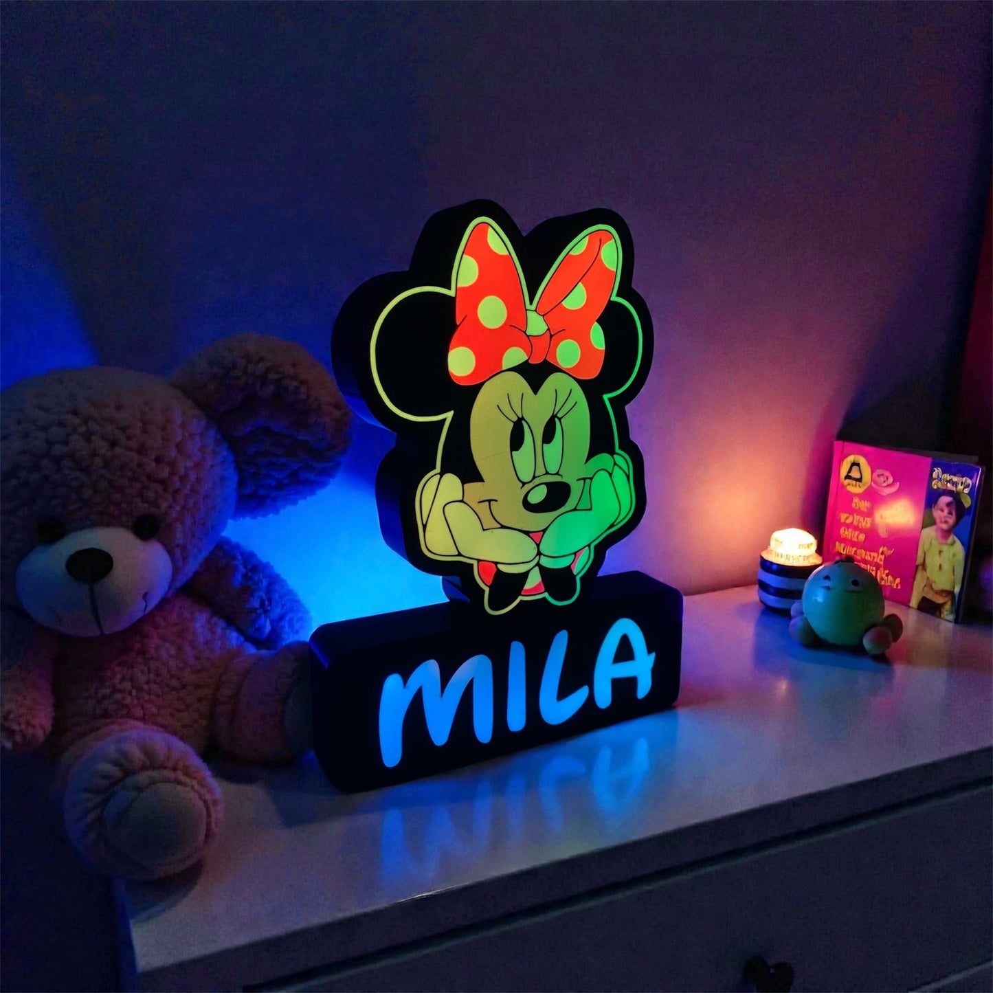 Premium Personalized Minnie Mouse Lamp gift idea